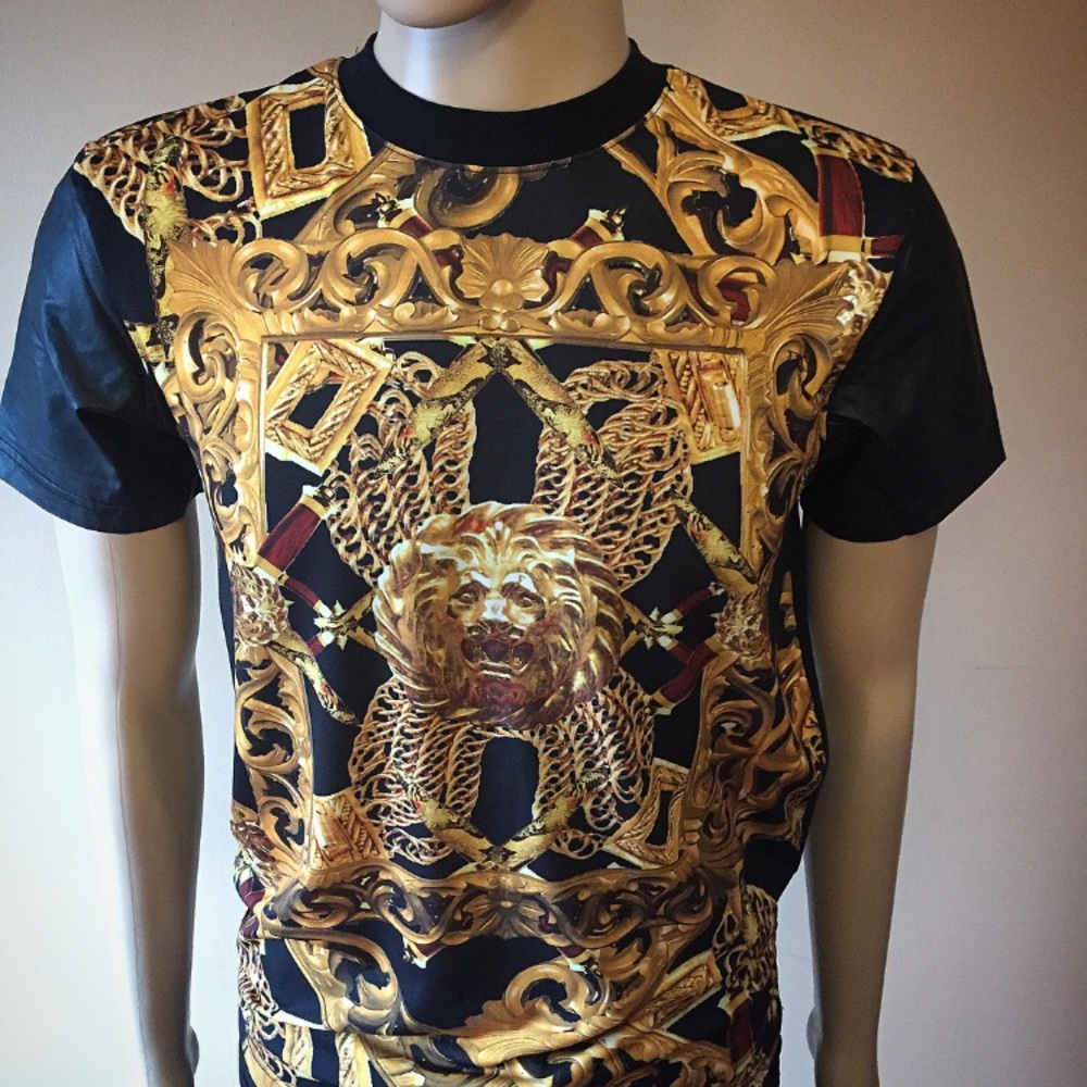 Black & Gold tee shirt with sick design(small)